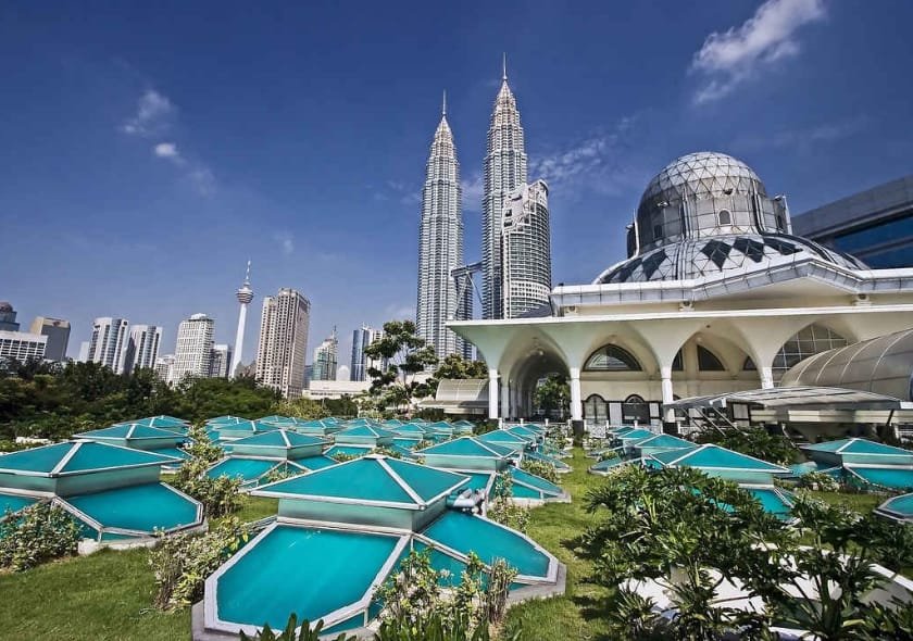 Malaysia – A Journey of Many Worlds