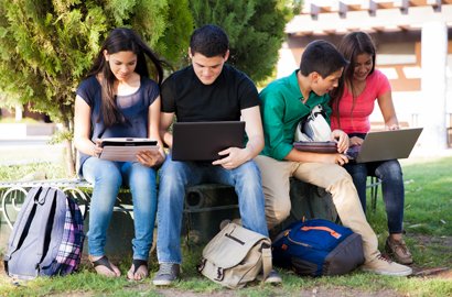 Country & University Selection Country & University Selection